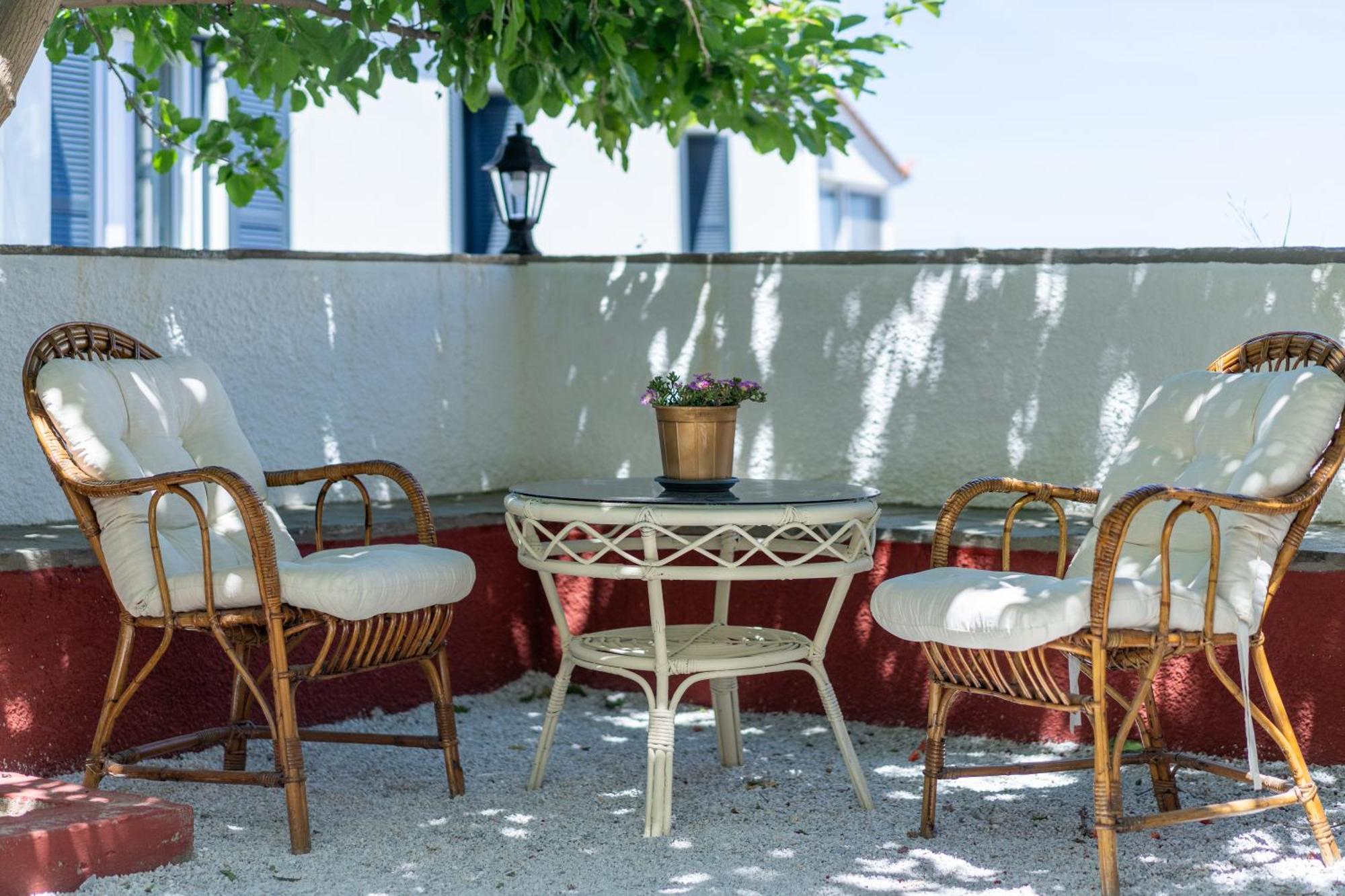 Spacious Home With Yard, Mytilene Lesvos Zewnętrze zdjęcie